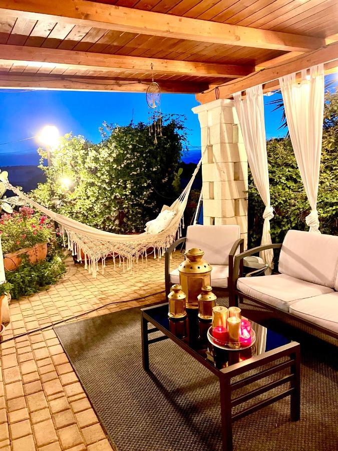 Mirella Charming Acomodação com café da manhã Alberobello Exterior foto