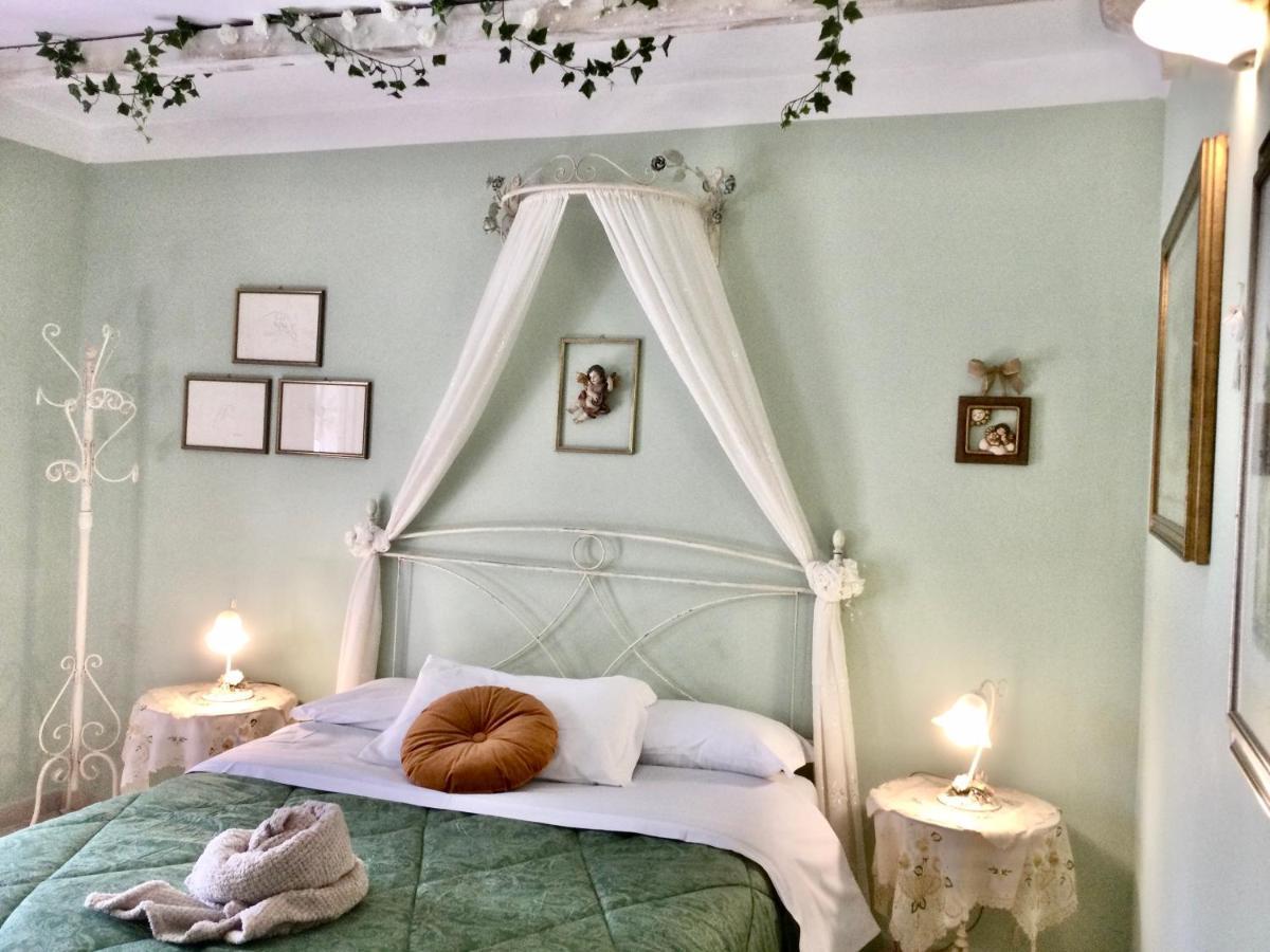 Mirella Charming Acomodação com café da manhã Alberobello Exterior foto