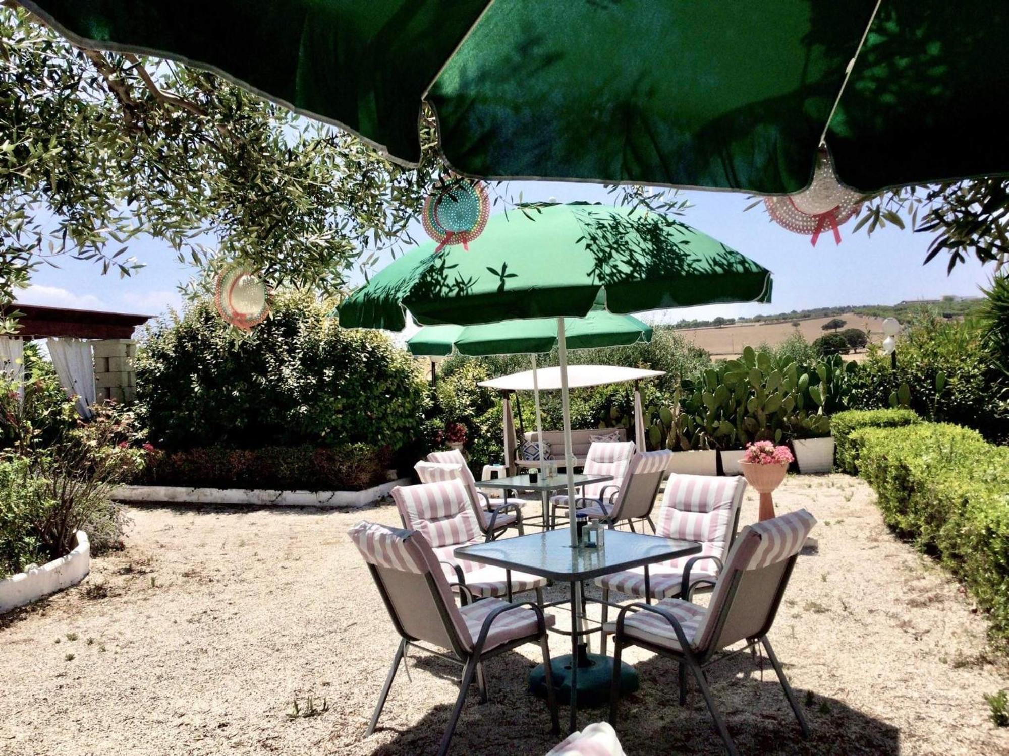 Mirella Charming Acomodação com café da manhã Alberobello Exterior foto