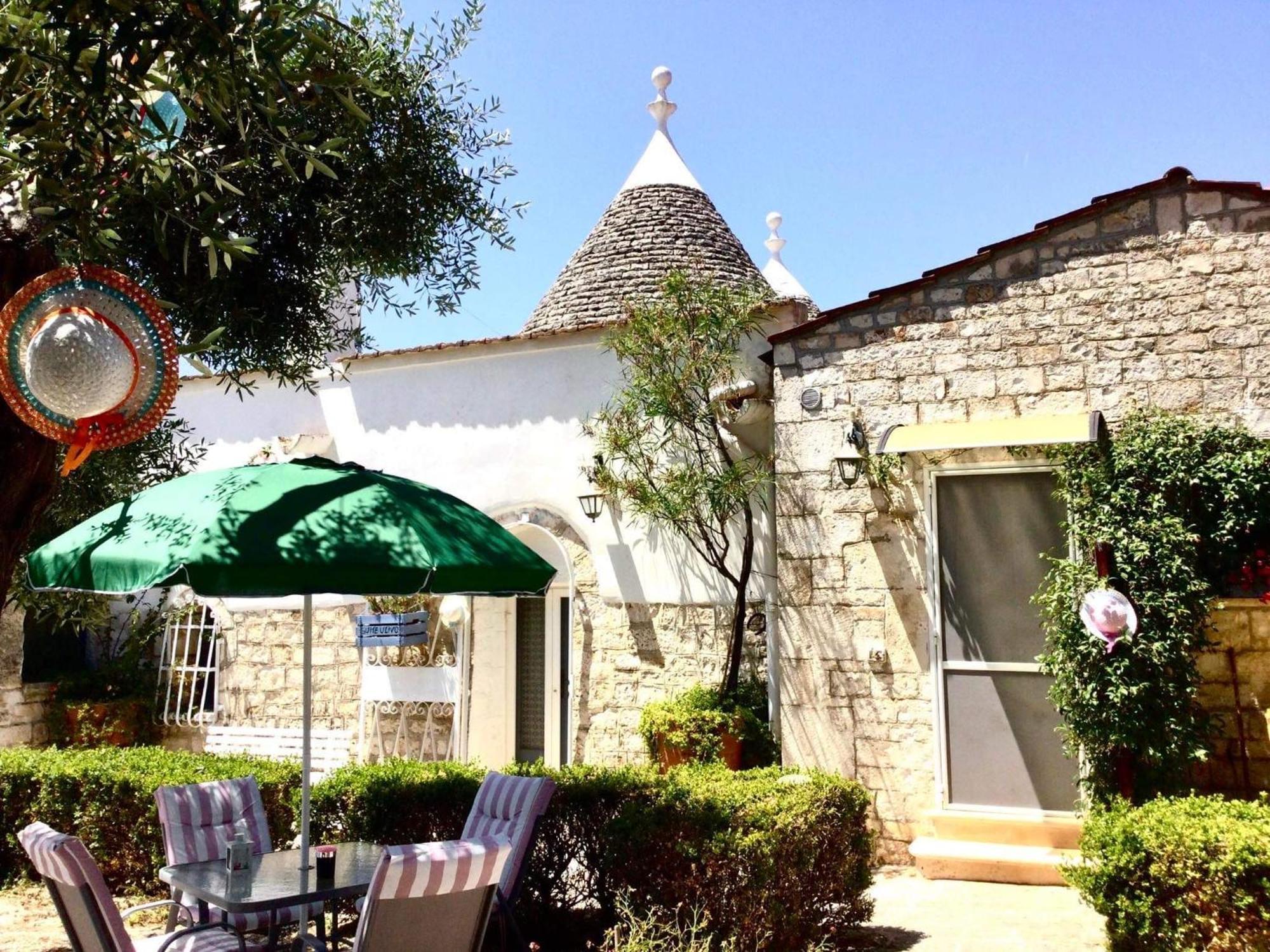 Mirella Charming Acomodação com café da manhã Alberobello Exterior foto